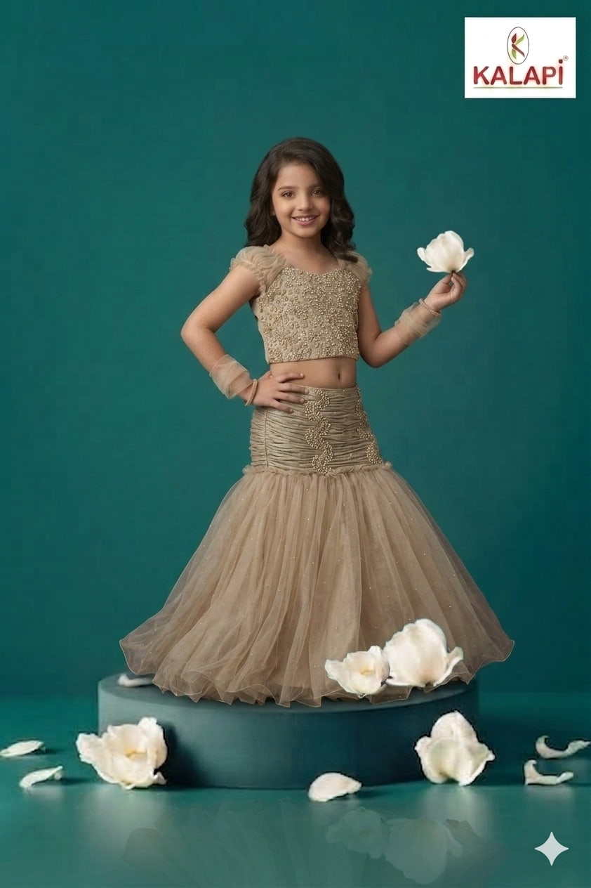 Kids Lehengas look 1, kids lehenga at Kalapi Fashions, Borivali West, Mumbai