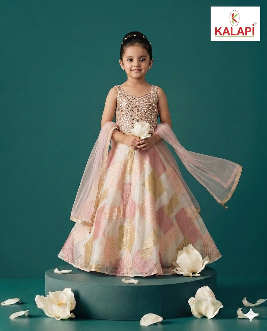 Kids Lehengas look 7, kids lehenga at Kalapi Fashions, Borivali West, Mumbai